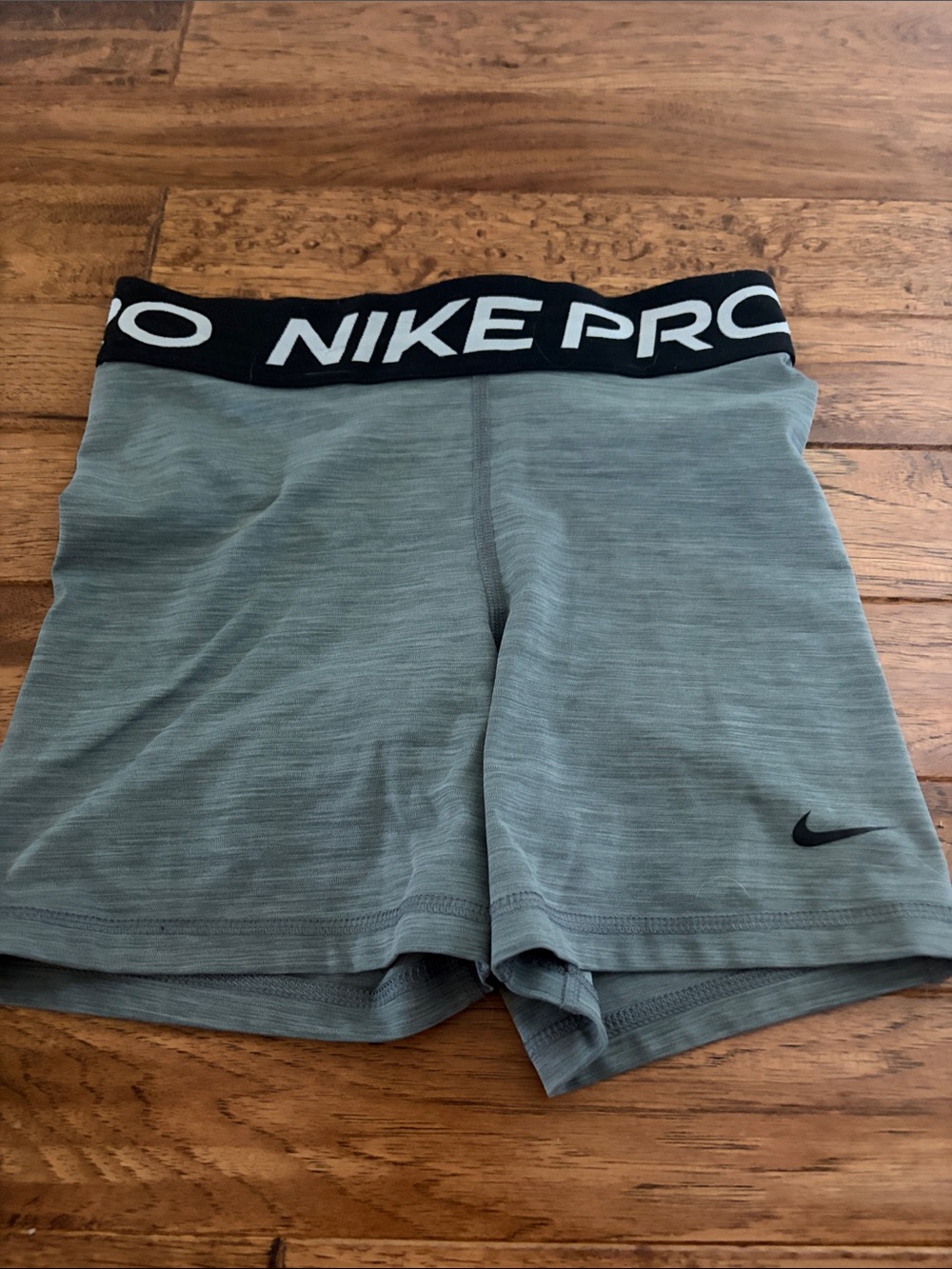 Nike Pro Women’s Light Gray Bike Shorts with Black Waistband